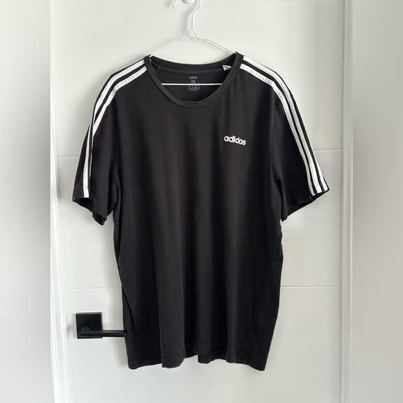 Adidas: Short Sleeve Shirt- Size 2XL (25 inches pit to pit) - Picture 1 of 6
